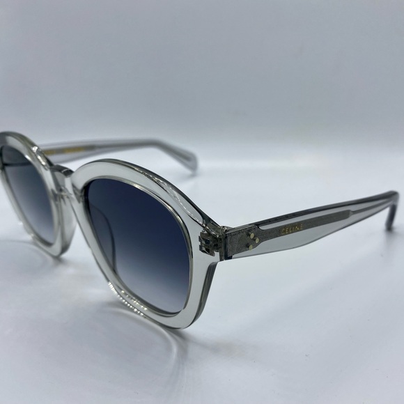 Celine ❤️Gorgeous Clear Classic ‼️100% Authentic, made in Italy 🇮🇹🏆‼️ - Picture 5 of 16